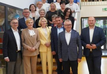 Jesienne popołudnie z parą prezydencką  w przysietnickiej bibliotece.